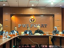 Ganjar Bicara Jangan Baper Saat Dikritik: Saya Sudah Terlalu Sering Dihajar