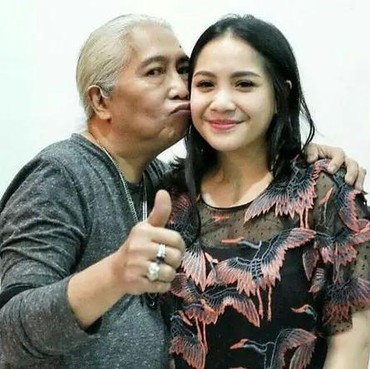 Ultah Tak Dirayakan Anak, 7 Potret Kedekatan Gideon Tengker & Nagita Slavina