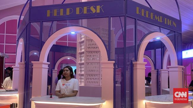 Seru banget pastinya kalau bisa belanja offline sambil lihat barang belanjaan kesukaan, tapi tak perlu tenteng sendiri bawa pulang ke rumah?