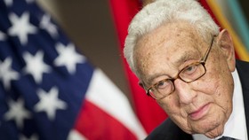 Eks Menlu Kontroversial AS Henry Kissinger Meninggal Dunia di Usia 100