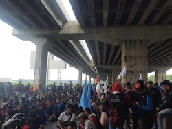 Awas Macet! Demo Buruh di Bekasi Digelar di 2 Titik Ini