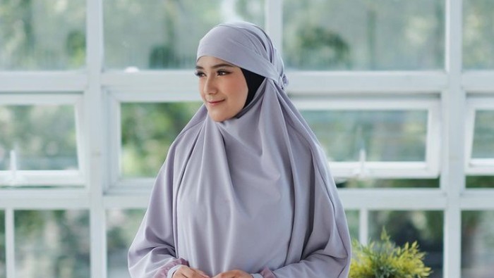 Nadya Mustika