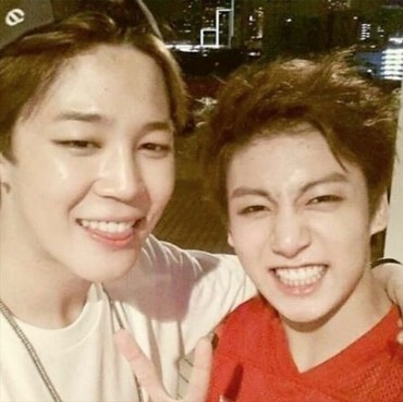 Dispatch Ungkap Detail Wajib Militer RM, Jimin, V, dan Jungkook BTS