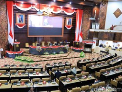 Tiga Nama Diusulkan DPRD Jadi Pj Gubernur Jatim ke Kemendagri