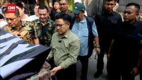 VIDEO: Sambangi Glodok, Cak Imin Dapat Testimoni Soal Kinerja Anies