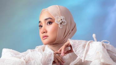 img-title Fatin Rilis Lagu Baru 'Jangan Tersesat, Sayang' untuk Hati yang Mengembara