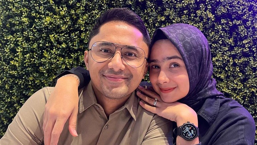 Hengky Kurniawan dan Sonya Fatmala