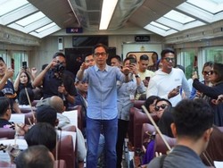 Cerita Addie MS dan Tim Suguhkan Orkestra di Kereta Panoramic