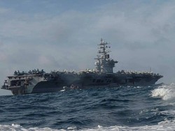 AS Hancurkan Perahu Houthi yang Coba Bajak Kontainer di Laut Merah