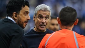 Kata-kata Pelatih Al Nassr Usai Ditahan Al Hazm Tanpa Ronaldo