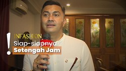img-title Intip Outfit 'All White' Anjasmara: Senang Koleksi Aksesoris Antik