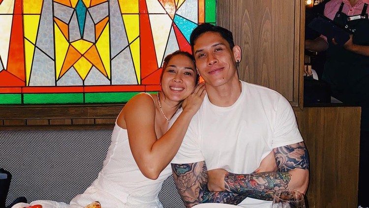 Ganindra Bimo dan istri