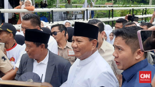 Prabowo Subianto berbicara mengenai implementasi UU Nomor 18 tahun 2019 tentang Pesantren saat kampanye di Tasikmalaya, Jawa Barat.