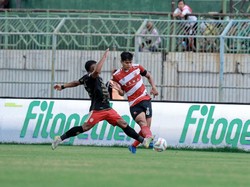 Madura United Kaget Laga Lawan Persis Solo Ditunda