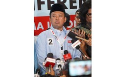 TKN Tepis Isu Pengalihan KIS-BPJS ke Program Makan Siang & Susu Gratis