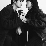 Lee Dong Wook dan Lim Soo Jung Tampil Serasi di Pemotretan Terbaru VOGUE Korea