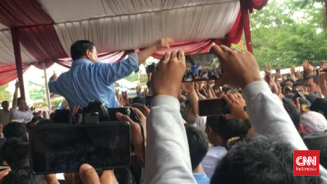 Teriakan 'bapak gemoy' mewarnai kampanye perdana calon presiden nomor urut 2 Prabowo Subianto, Sabtu (1/12).