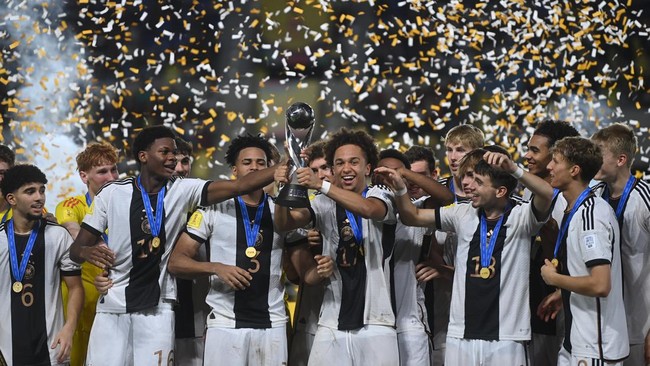 Berikut berita pilihan dunia olahraga mulai dari Jerman juara Piala Dunia U-17, grup neraka Euro 2024 hingga Megawati dan Red Sparks menelan kekalahan.
