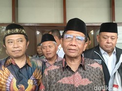 Mahfud Ajak Warga Pesantren Ikut Gunakan Hak Pilih di Pemilu 2024