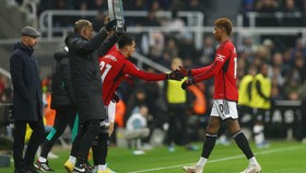 Bongkar Skuad Besar-besaran, Man United Segera Lepas Pemain Bintang