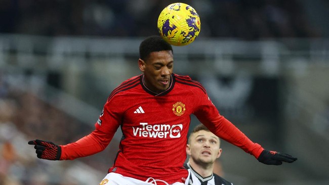 Pelatih Manchester United Erik ten Hag mengungkapkan alasannya cekcok dengan Anthony Martial saat melawan Newcastle United pada lanjutan Liga Inggris.