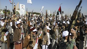 FOTO: Parade Rekrutan Baru Milisi Houthi yang Akan Dikirim ke Gaza