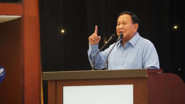 Calon Presiden nomor urut 2, Prabowo Subianto, melanjutkan agenda kampanye pada Minggu (3/12) ke Banten bertemu sejumlah tokoh masyarakat.