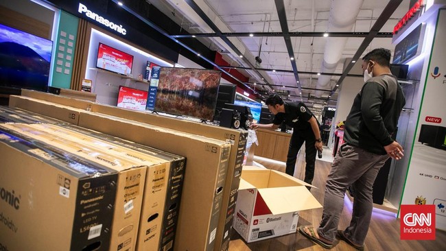 Meriahkan Tahun Baru Imlek, Transmart Full Day Sale kembali bagi-bagi diskon untuk berbagai produk elektronik mulai dari AC, kulkas, hingga TV LED.