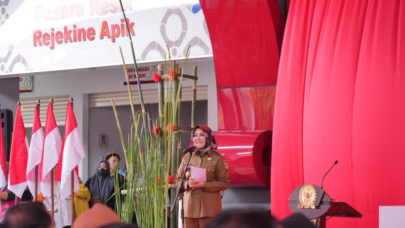 Bupati Klaten, Jawa Tengah Sri Mulyani mengatakan pembangunan Pasar Gedhe Klaten merupakan bentuk pemihakan pemerintah kepada masyarakat.