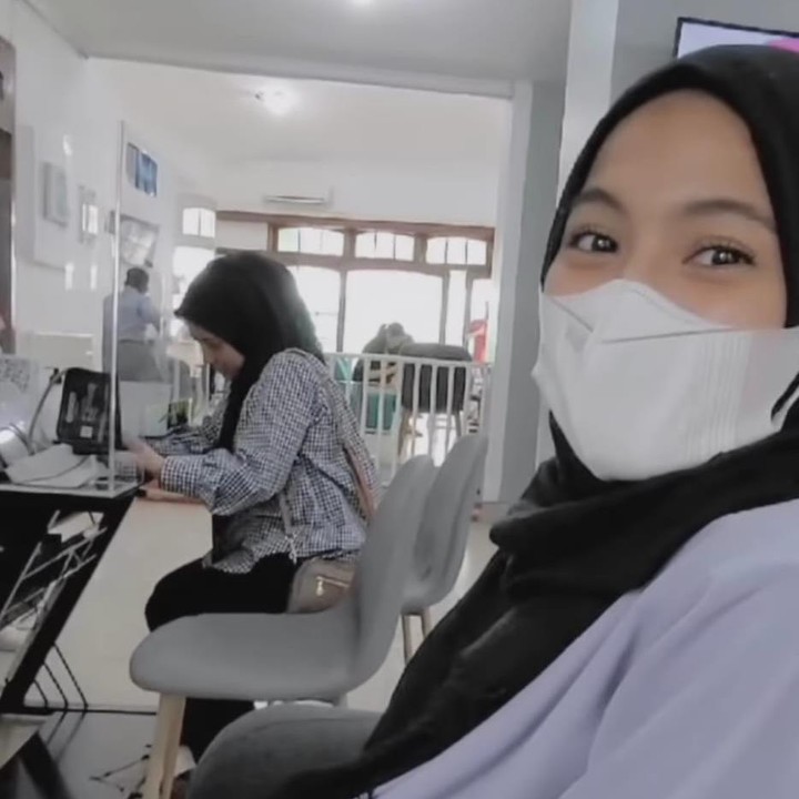 <p>Bagi pasangan yang telah menikah selama 9 tahun, kehamilan ketiga ini menjadi petualangan baru yang sangat disyukuri. Dude dan Alyssa percaya kehamilan ketiga ini adalah rencana Allah yang paling luar biasa. Sebelum kehamilan ketiga ini, keduanya telah dikaruniai dua putra bernama Muhammad Dirgantara Ariendra Harlino dan Malik Mahendra Harlino.(Foto: Instagram: @ichasoebandono)</p>