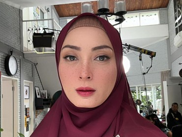 Pelaku Penipuan Umrah Sudah Ditangkap, Della Puspita Bersyukur