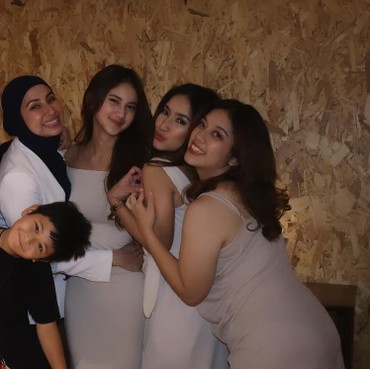 Panggilan Deswita Maharani untuk Eks Istri Ferry Maryadi Disorot