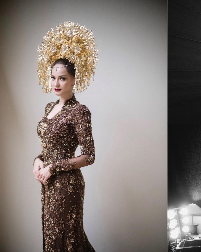 Kebaya Pernikahan Artis Paling Memesona Tahun 2023
