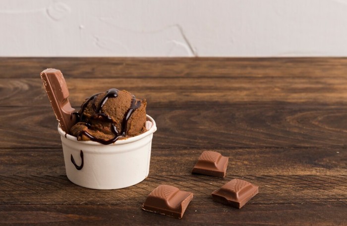 Ilustrasi es krim cokelat