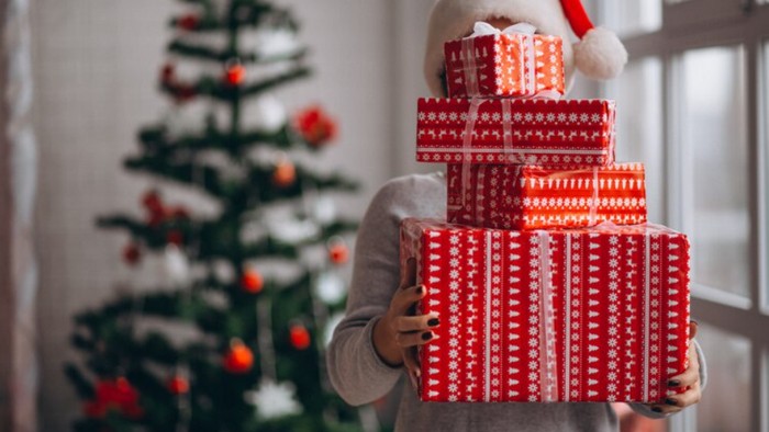 Anti Bingung! Cek 6 Ide Kado Natal 2023 Last-Minute buat Teman di Bawah 100 ribu