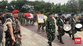Jenazah Eks Kepala BNPB Doni Monardo Tiba di TMP Kalibata