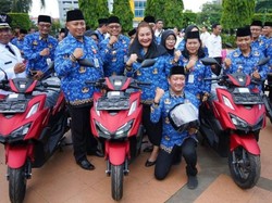 Kenapa Motor Dinas Pemberian Walkot Semarang ke Lurah Warnanya Merah?