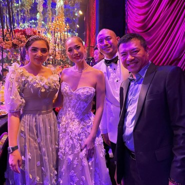 Potret Baju Ashanty di Pernikahan BCL dan Tiko yang Diniliai Saingi Pengantin