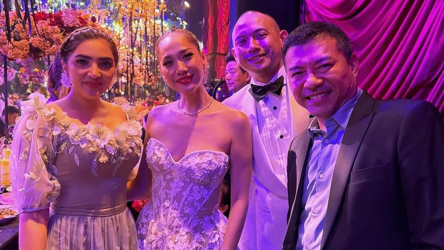 Penampilan Ashanti di pernikahan BCL dan Tiko Aryawardhana