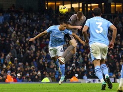 Lagi-lagi Juara Premier League Dijegal Tottenham