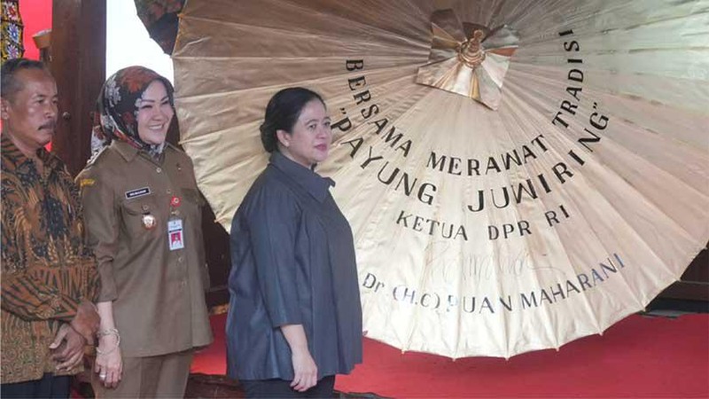 Ketua DPR RI, Puan Maharani, mendorong pengembangan Desa Wisata Payung Juwiring, Klaten, Jawa Tengah.