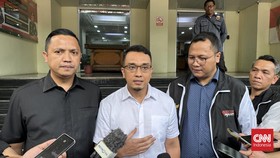 Aiman Witjaksono Klaim Masih Jurnalis Saat Bicara Aparat Tidak Netral