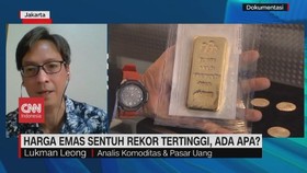 VIDEO: Harga Emas Sentuh Rekor Tertinggi, Ada Apa?