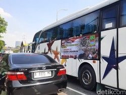 Ada Demo di DPR, Exit Tol Pejompongan Ditutup Sementara