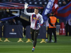 Alami Cedera Punggung, Ter Stegen Pertimbangkan Operasi