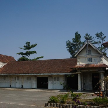 Mengenal Tempat Bersejarah yang Dijadikan Lokasi Syuting Serial 'Gadis Kretek'