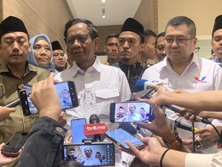 Mahfud Cari Jalan Keluar Atasi Pengungsi Rohingya yang Terus Berdatangan