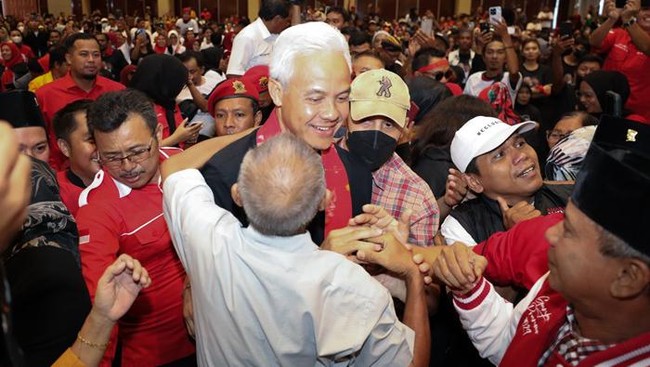 Ganjar Pranowo mengungkapkan optimisme dan rencananya untuk mewujudkan pemerataan ekonomi dan pembangunan di Sulawesi Tengah melalui hilirisasi industri nikel.