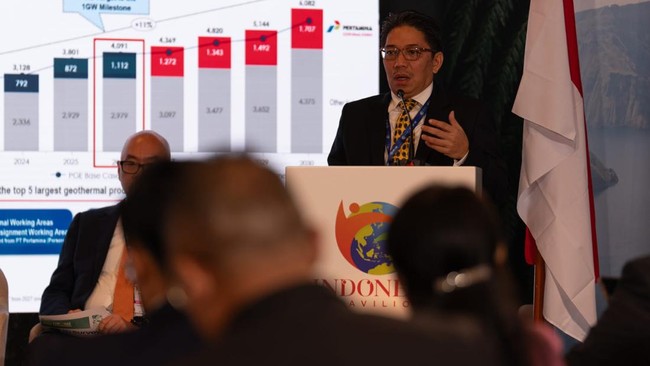 secara keseluruhan industri panas bumi Indonesia diperkirakan akan berkontribusi hingga 16 persen dari total target dekarbonisasi nasional di tahun 2030.