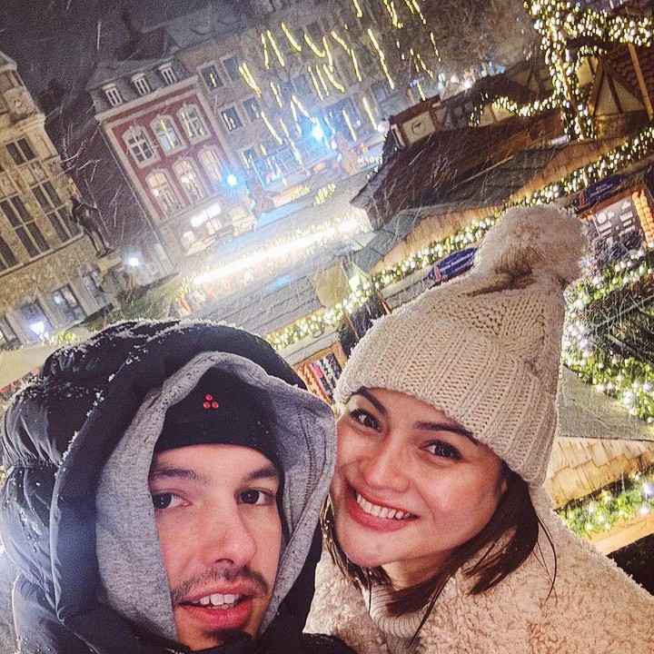 <p>Pesinetron bernama asli Ghea Dinda Syawal ini, menikah dengan seorang bule bernama Jesse Boon. Pernikahan tersebut membuat Ghea harus menetap di luar negeri tepatnya di Belgia, Bunda. (Foto: Instagram: @ghea.dsyawal)</p>